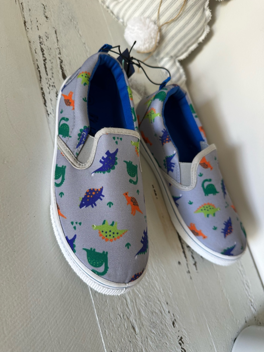 🎯 Kids Slip-On Sneakers with Colorful Dinosaur Print - Gray/Blue NWT